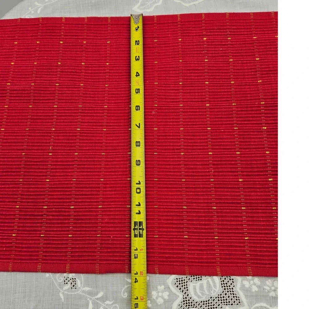 Set of 4 Red Ribbed Placemats with Gold Metallic Thread Accents 19x13.5 Holiday